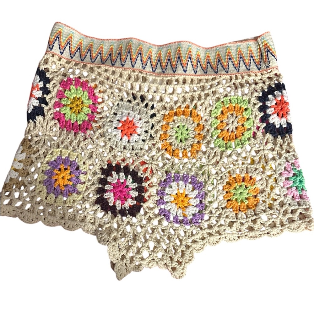 Colorful Crochet Women Shorts. Size S/M.  BL/RD6 - Picture 2 of 2
